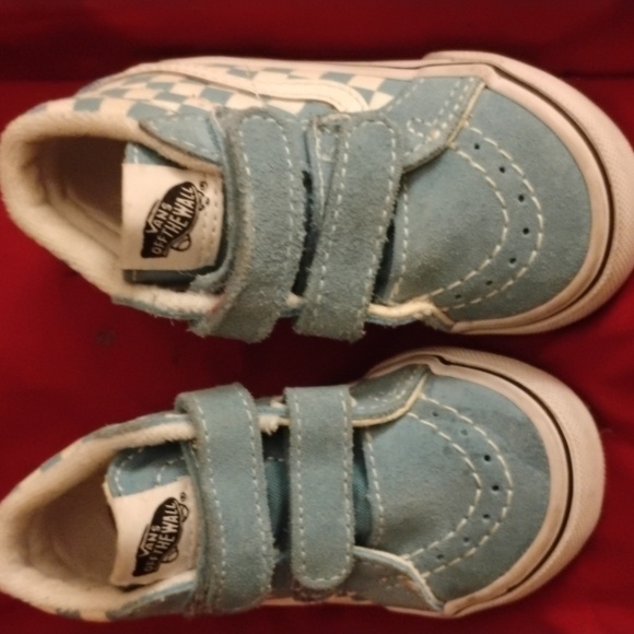 Little girlsVan’s sneakers